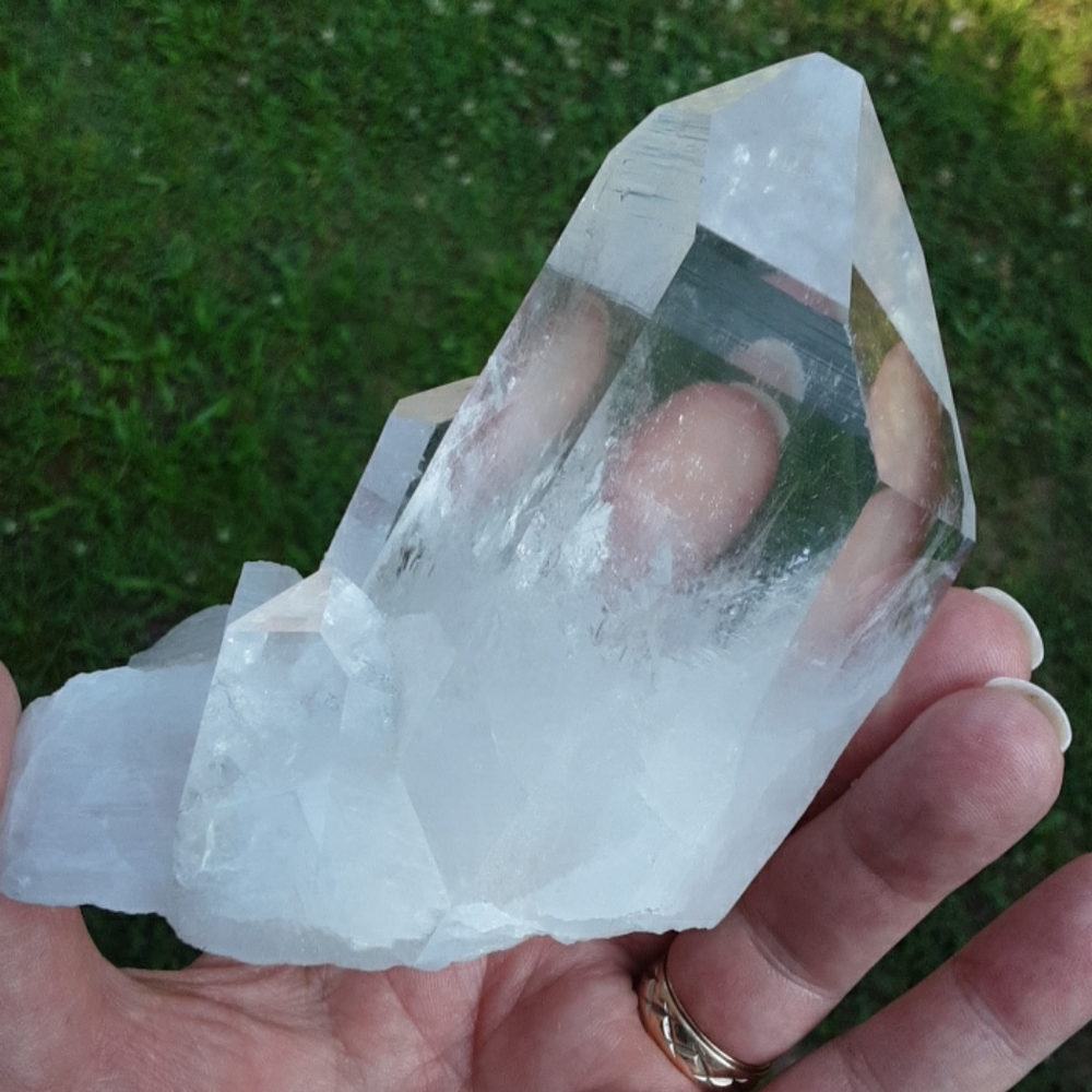 💎Quartz Crystal Cluster 💎 - Picture 5 of 8